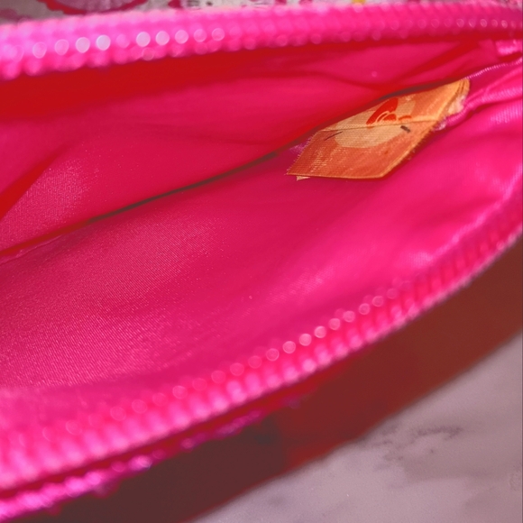 Hello Kitty Cosmetics Bag Set - Picture 5 of 6